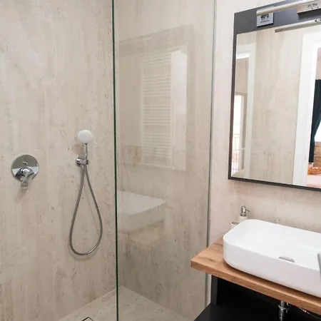 Soba Old Town Apartman