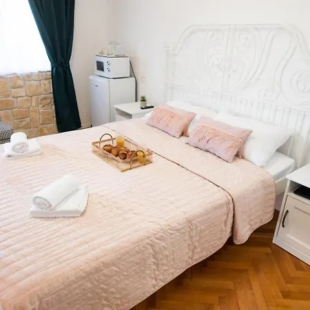 Soba Old Town * Rogoznica (Sibenik-Knin)