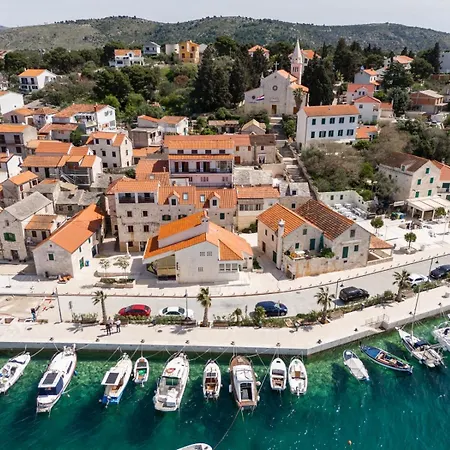 Soba Old Town Apartment